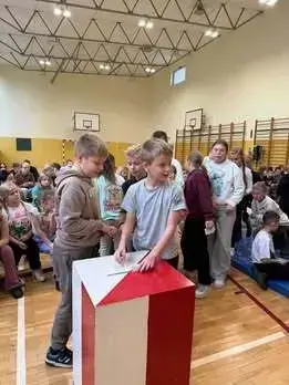 Zdjęcie do Samorząd Uczniowski