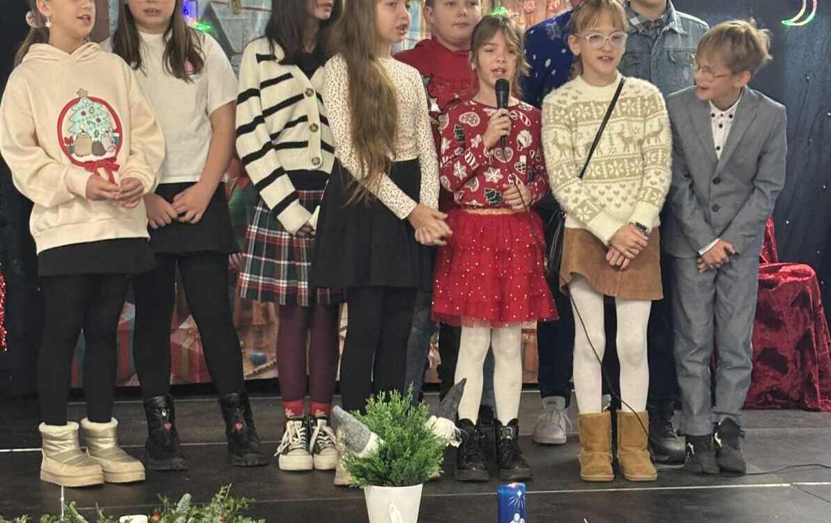 Zdjęcie do Jasełka w zer&oacute;wce dla rodzic&oacute;w