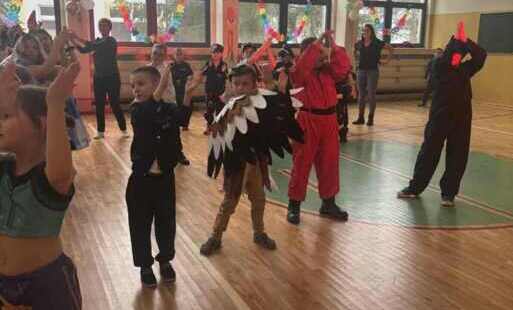 Zdjęcie do Bal przebierańc&oacute;w w naszej szkole