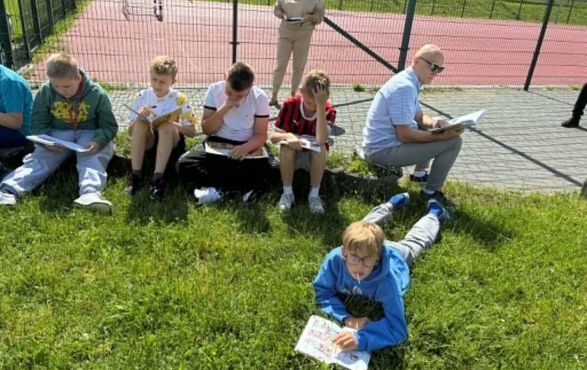 Zdjęcie do Og&oacute;lnopolska Akcja "Starsi nie czytają"